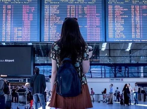 Woman MAGAZINE - 4 Woman Magazine