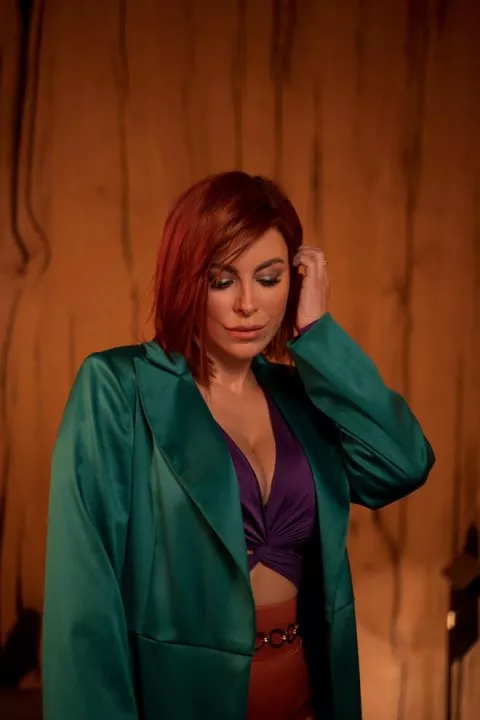 Ани Лорак сняла 9-летнюю дочь в новом видео «Твоей любимой» - 1 Ани Лорак сняла 9-летнюю дочь в новом видео «Твоей любимой» - 1 - изображение