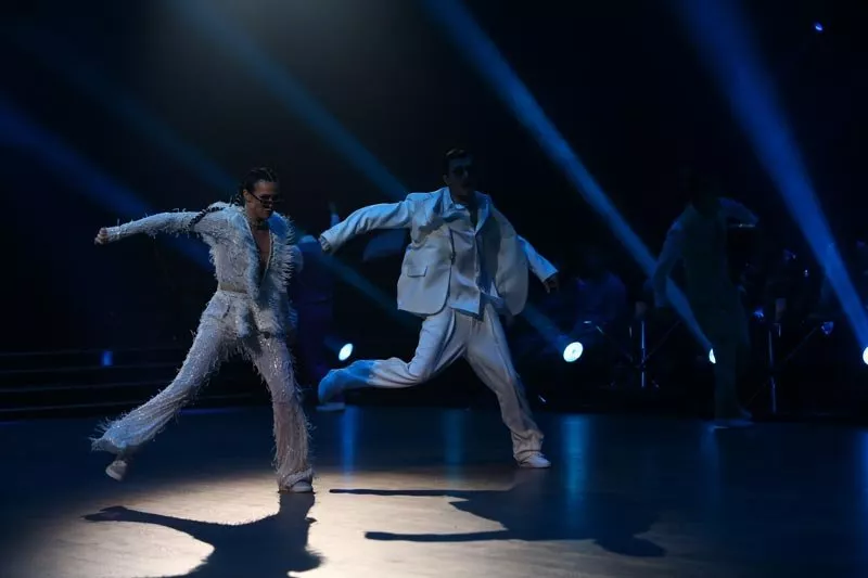 «Танці з зірками»: рэп от Екатерины Кухар, возвращение Игоря Ласточкина и финальный танец трио на паркете - 5 «Танці з зірками»: рэп от Екатерины Кухар, возвращение Игоря Ласточкина и финальный танец трио на паркете - 5 - изображение