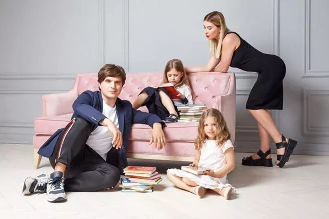 День знань скасовано: діти Анатолія Анатоліча не пішли до школи - 1 - изображение