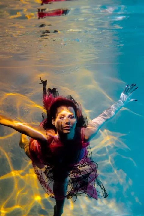 LAUTA назвала новую песню «МАМ» революционной лирикой в защиту женщин - 1 LAUTA назвала новую песню «МАМ» революционной лирикой в защиту женщин - 1 - изображение