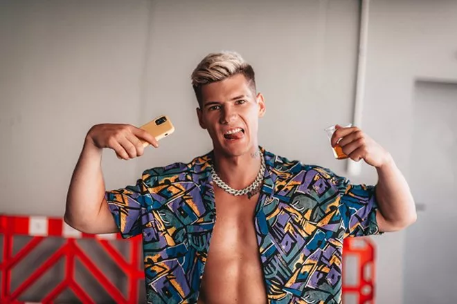 Александр Волошин: «Я не боюсь высказываться на те темы, которые другие не затронут» - 5 - изображение