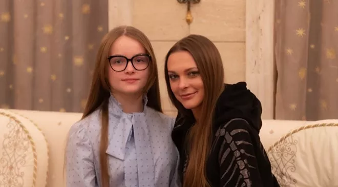 Особливе вечірнє вбрання: творча колаборація Malanka та Анфіси Ружинської - 1 Особливе вечірнє вбрання: творча колаборація Malanka та Анфіси Ружинської - 1 - изображение