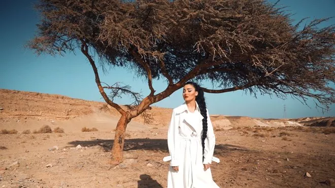 “Он меня, действительно, покорил”: Анна Добрыднева рассказала о личном в новом клипе - 2 - изображение