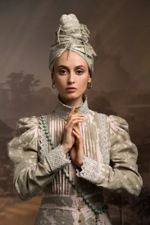 Сакральные символы и ручная роспись в льняной коллекции Shkoura - 5 Сакральные символы и ручная роспись в льняной коллекции Shkoura - 5 - изображение