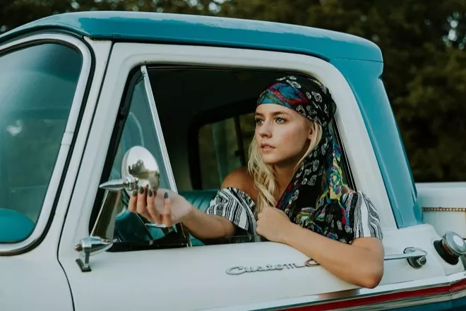 10 трендовых аксессуаров лета 2021 - 7 10 трендовых аксессуаров лета 2021 - 7 - изображение