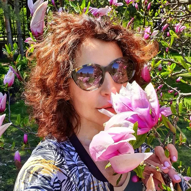 Надежда Матвеева восхитила фигурой в коротких шортах <br><br> - 1 Надежда Матвеева восхитила фигурой в коротких шортах <br><br> - 1 - изображение