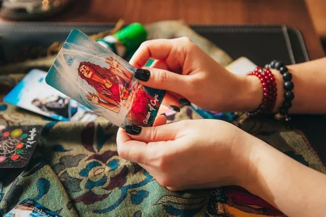 Таропрогноз на 17-23 мая: Скорпионов мотивирует разочарование, а Раков - правосудие - 3 Таропрогноз на 17-23 мая: Скорпионов мотивирует разочарование, а Раков - правосудие - 3 - изображение