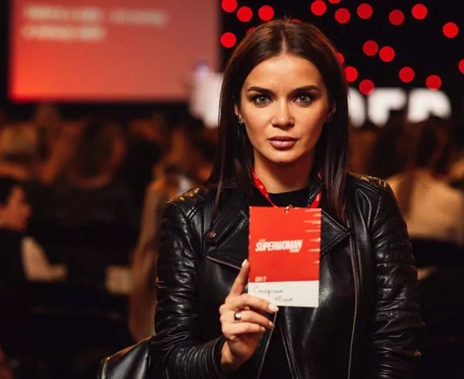 SUPERWOMAN: как пройти все кризисы жизни и при этом остаться собой - 1 SUPERWOMAN: как пройти все кризисы жизни и при этом остаться собой - 1 - изображение