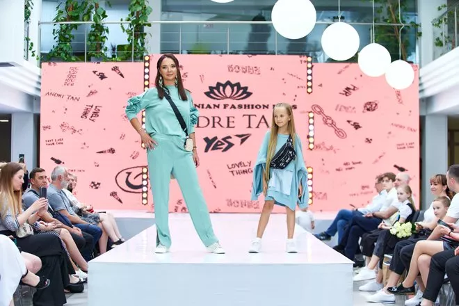 Andre Tan и Yes представили совместную коллекцию рюкзаков для подростков - 7 Andre Tan и Yes представили совместную коллекцию рюкзаков для подростков - 7 - изображение