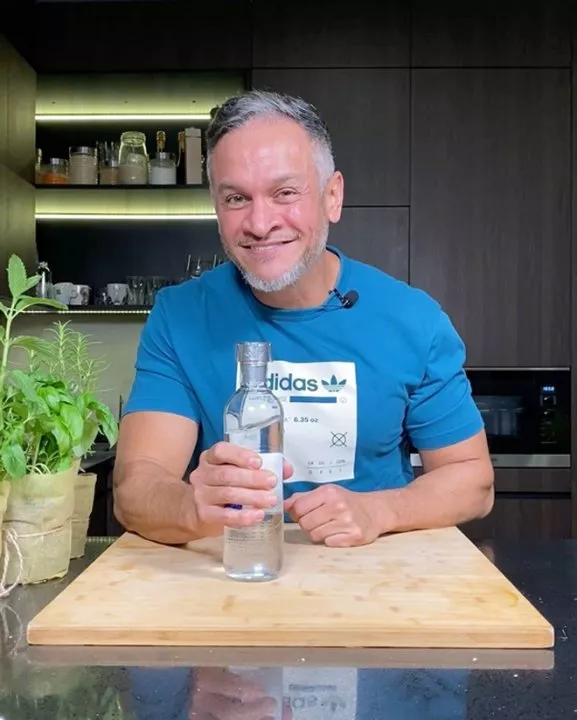 Необычный рецепт: паста с водкой от Эктора Хименес-Браво - 2 Необычный рецепт: паста с водкой от Эктора Хименес-Браво - 2 - изображение