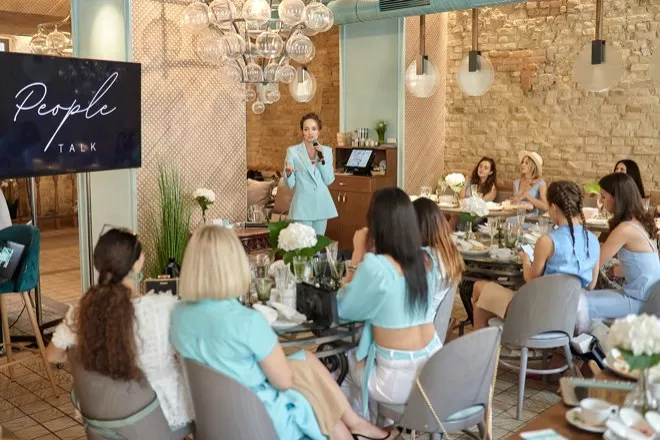 «Завтрак О Тиффани»: как прошел изысканный ивент - 2 - изображение