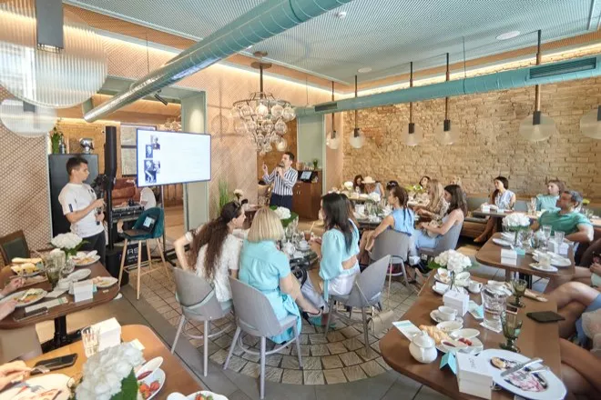 «Завтрак О Тиффани»: как прошел изысканный ивент - 3 - изображение