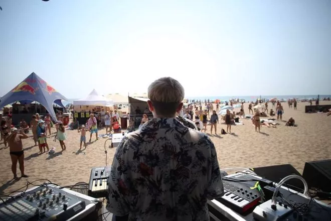 Koktebel Jazz Festival 2021 пройдет на Арабатке в начале сентября - 2 Koktebel Jazz Festival 2021 пройдет на Арабатке в начале сентября - 2 - изображение