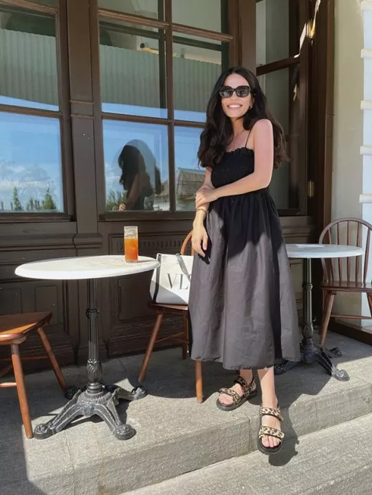 Анна Айвазян