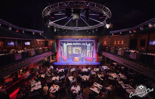 «Черный Квадрат» не позволит скучать этой осенью: расписание комедийных спектаклей сентября в Caribbean Club - 2 «Черный Квадрат» не позволит скучать этой осенью: расписание комедийных спектаклей сентября в Caribbean Club - 2 - изображение