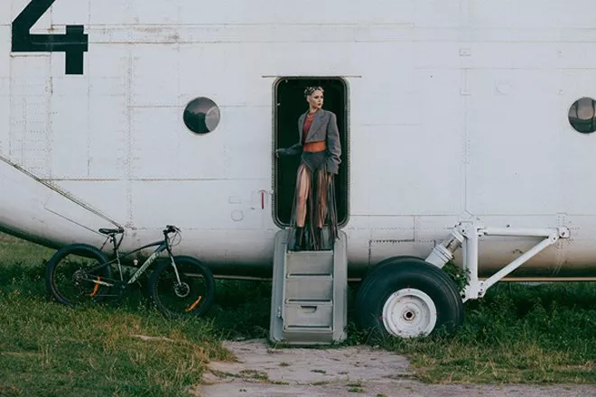 Группа The Hardkiss представляет видео на песню «7 вітрів» - 2 - изображение