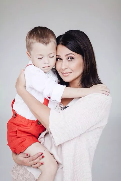 Наталья Мосейчук помогла мальчику с редким генетическим заболеванием увидеть море - 1 Наталья Мосейчук помогла мальчику с редким генетическим заболеванием увидеть море - 1 - изображение