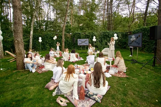 People talk community: как прошел бранч-пикник с психологом Маргаритой Стельмашовой - 1 People talk community: как прошел бранч-пикник с психологом Маргаритой Стельмашовой - 1 - изображение