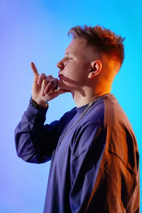 Verbee: Я стартовал, записывая первые треки на простой микрофон - 4 Verbee: Я стартовал, записывая первые треки на простой микрофон - 4 - изображение