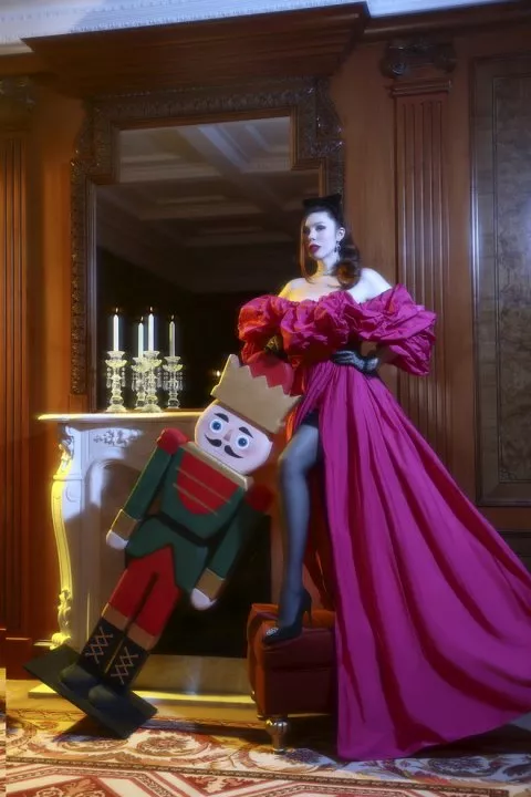 Банты, воланы и розовый цвет в праздничной коллекции Andre Tan и Сони Плакидюк - 4 - изображение