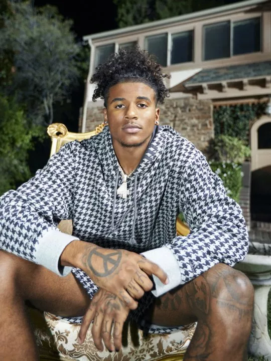 Впервые в Украине ADIDAS и Бейонсе представляют пятую общую коллекцию HALLS of IVY - 1 Впервые в Украине ADIDAS и Бейонсе представляют пятую общую коллекцию HALLS of IVY - 1 - изображение