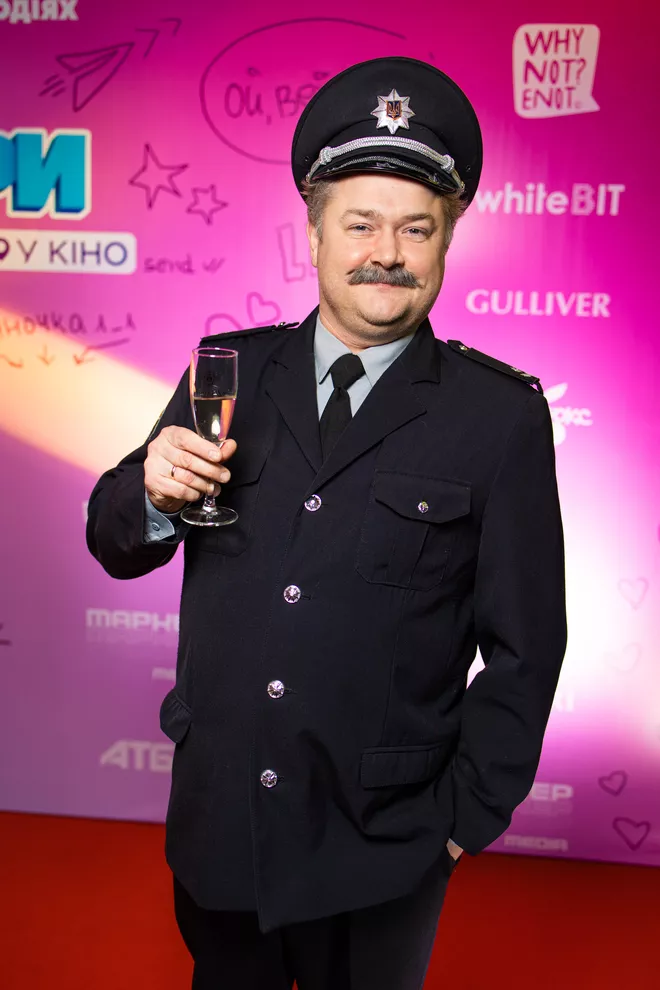 Найгучніша прем’єра комедії “Любов і Блогери” у Києві - 4 Найгучніша прем’єра комедії “Любов і Блогери” у Києві - 4 - изображение