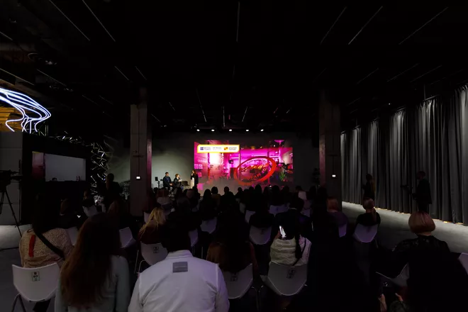 We celebrate fashion in Ukraine: объявлена программа юбилейного года Ukrainian Fashion Week - 10 We celebrate fashion in Ukraine: объявлена программа юбилейного года Ukrainian Fashion Week - 10 - изображение