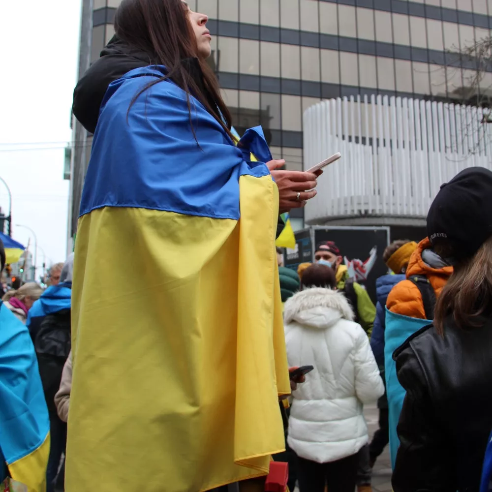 Жителі села Іванків врятували 25 робіт Марії Примаченко - 1 Жителі села Іванків врятували 25 робіт Марії Примаченко - 1 - изображение