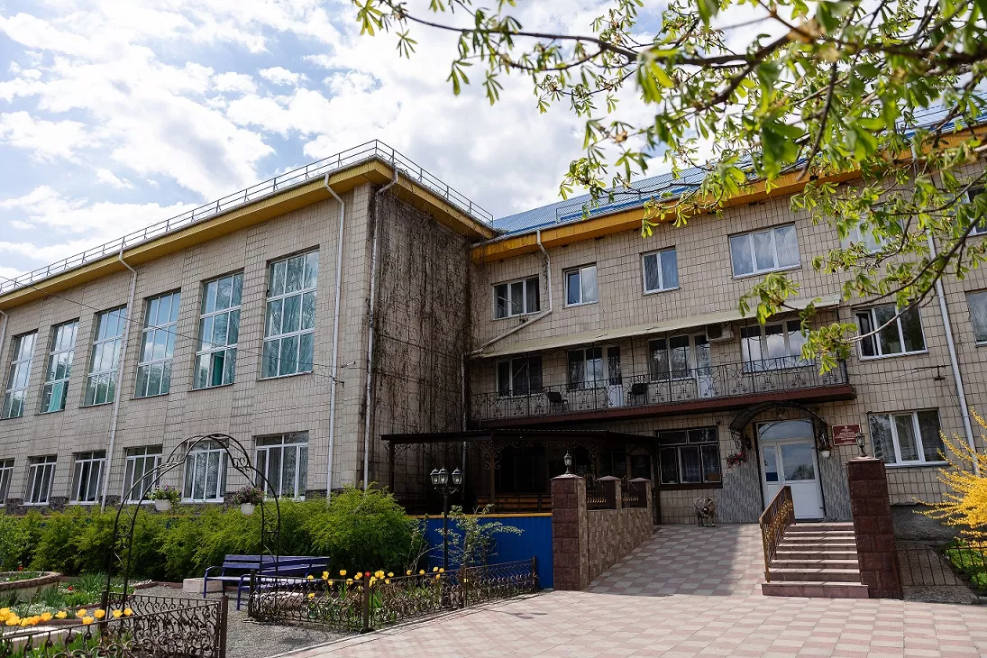 Фонд 1+1 media «Ти не один» передали термінову допомогу Бородянському інтернату - 2 - изображение