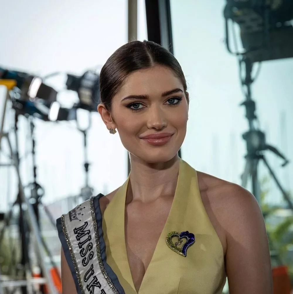 Зупинити війну: «Міс Україна Всесвіт» 2020 Єлизавета Ястремська стала голосом України у Франції - 1 Зупинити війну: «Міс Україна Всесвіт» 2020 Єлизавета Ястремська стала голосом України у Франції - 1 - изображение