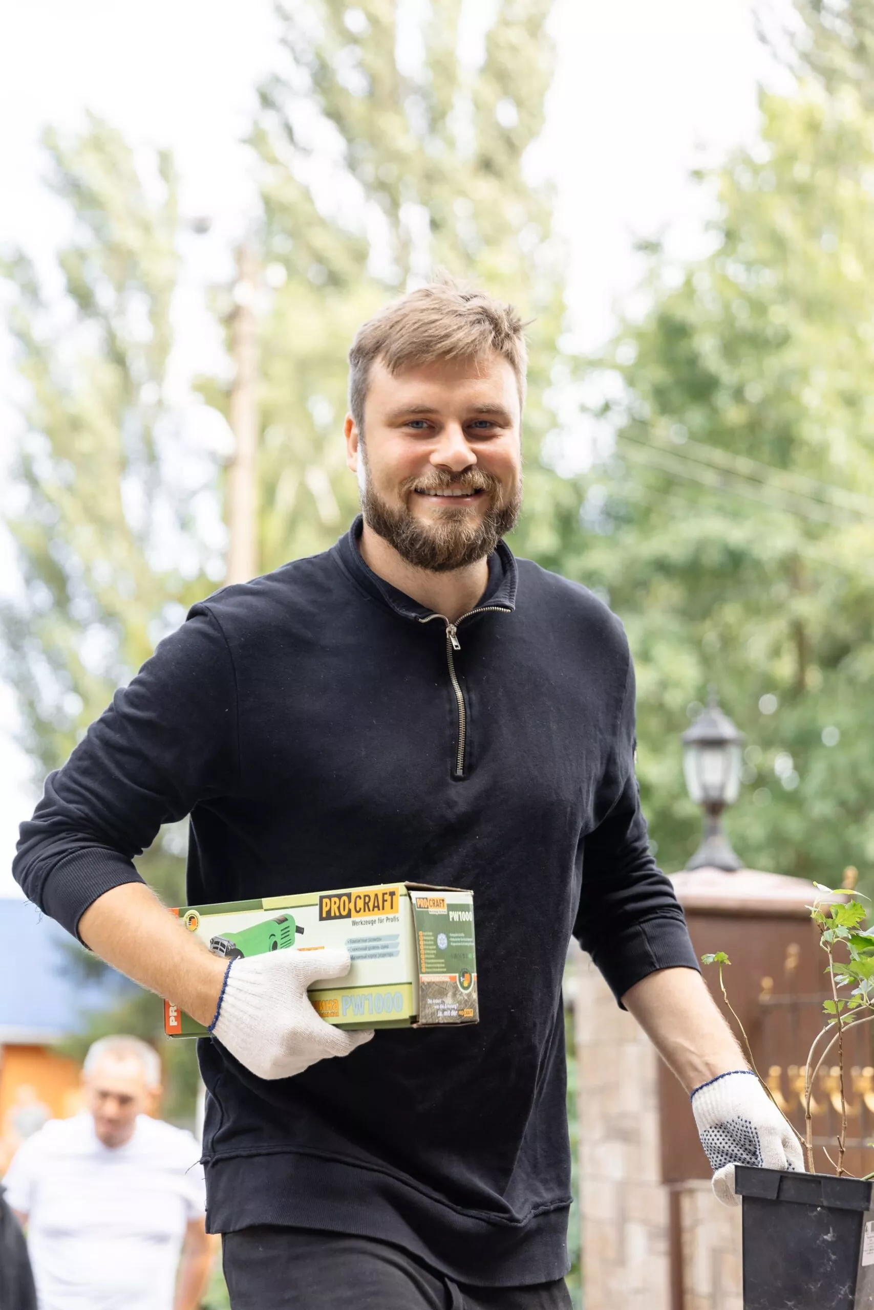 Єгор Гордєєв та Іванна Онуфрійчук передали чергову партію допомоги Бородянському інтернату - 3 Єгор Гордєєв та Іванна Онуфрійчук передали чергову партію допомоги Бородянському інтернату - 3 - изображение