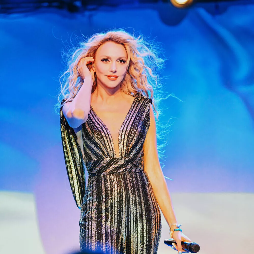 Оля Полякова